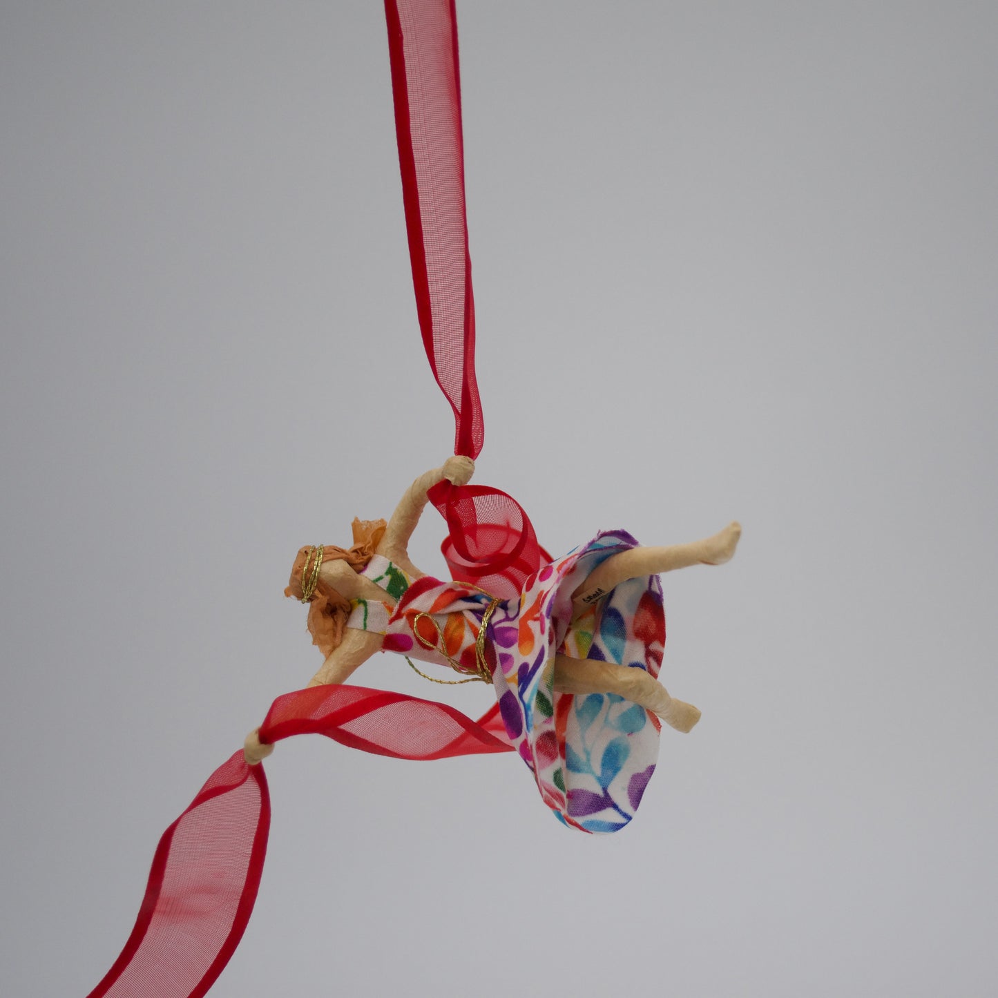 Ribbon Jewel Mobile - jewel1
