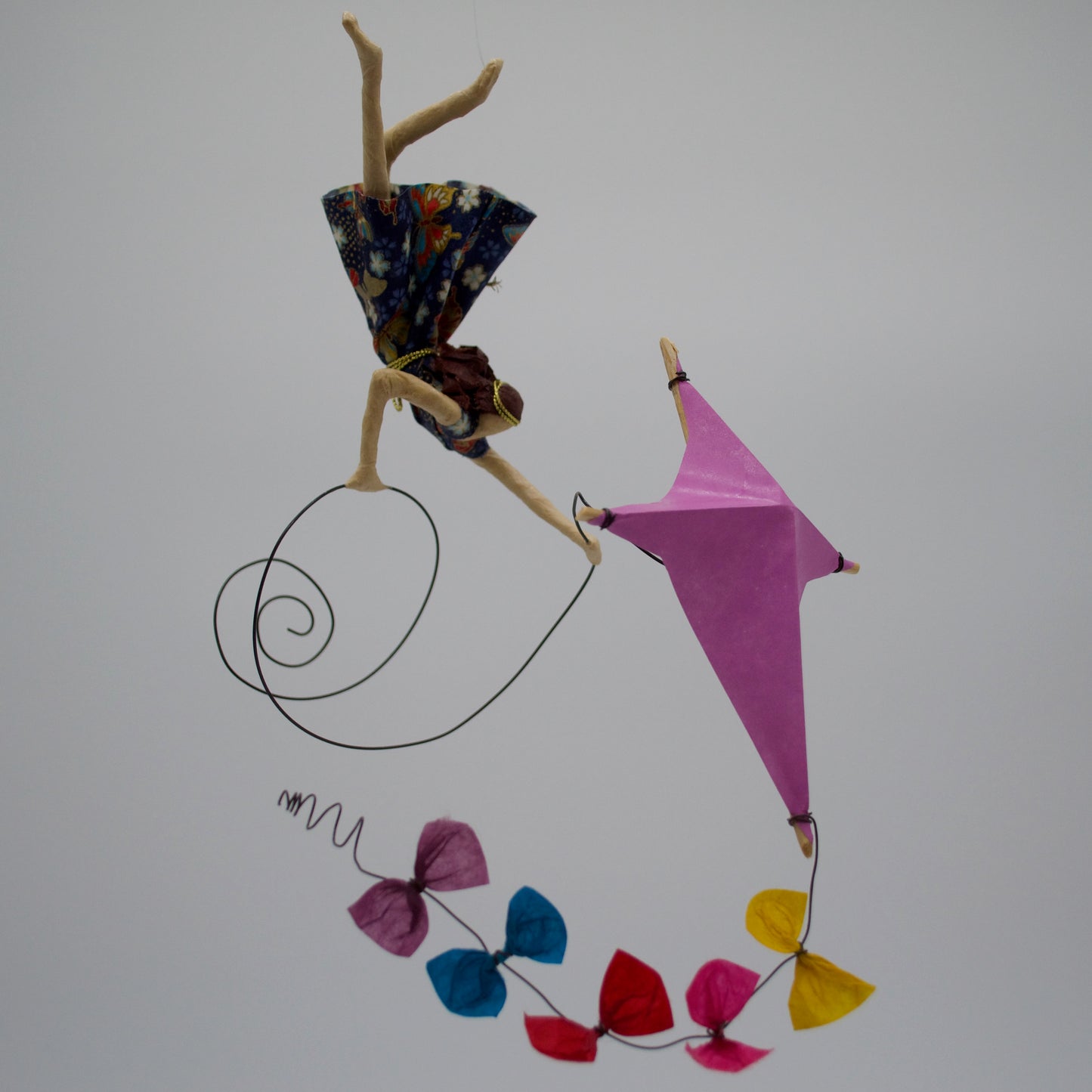 Kite in Flight Magenta - k23
